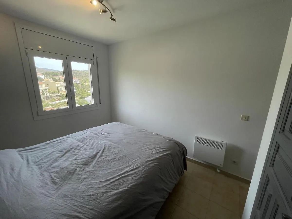 Garbinell Apartment Roses Spain